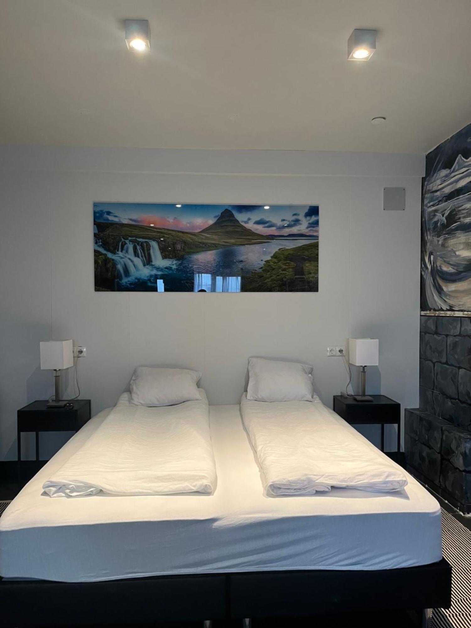 Hotel Duus By Keflavik Airport エクステリア 写真