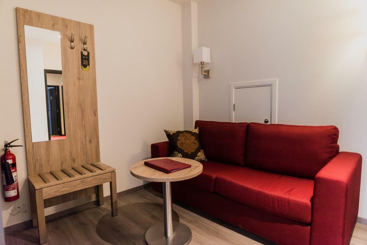 Hotel Duus By Keflavik Airport エクステリア 写真