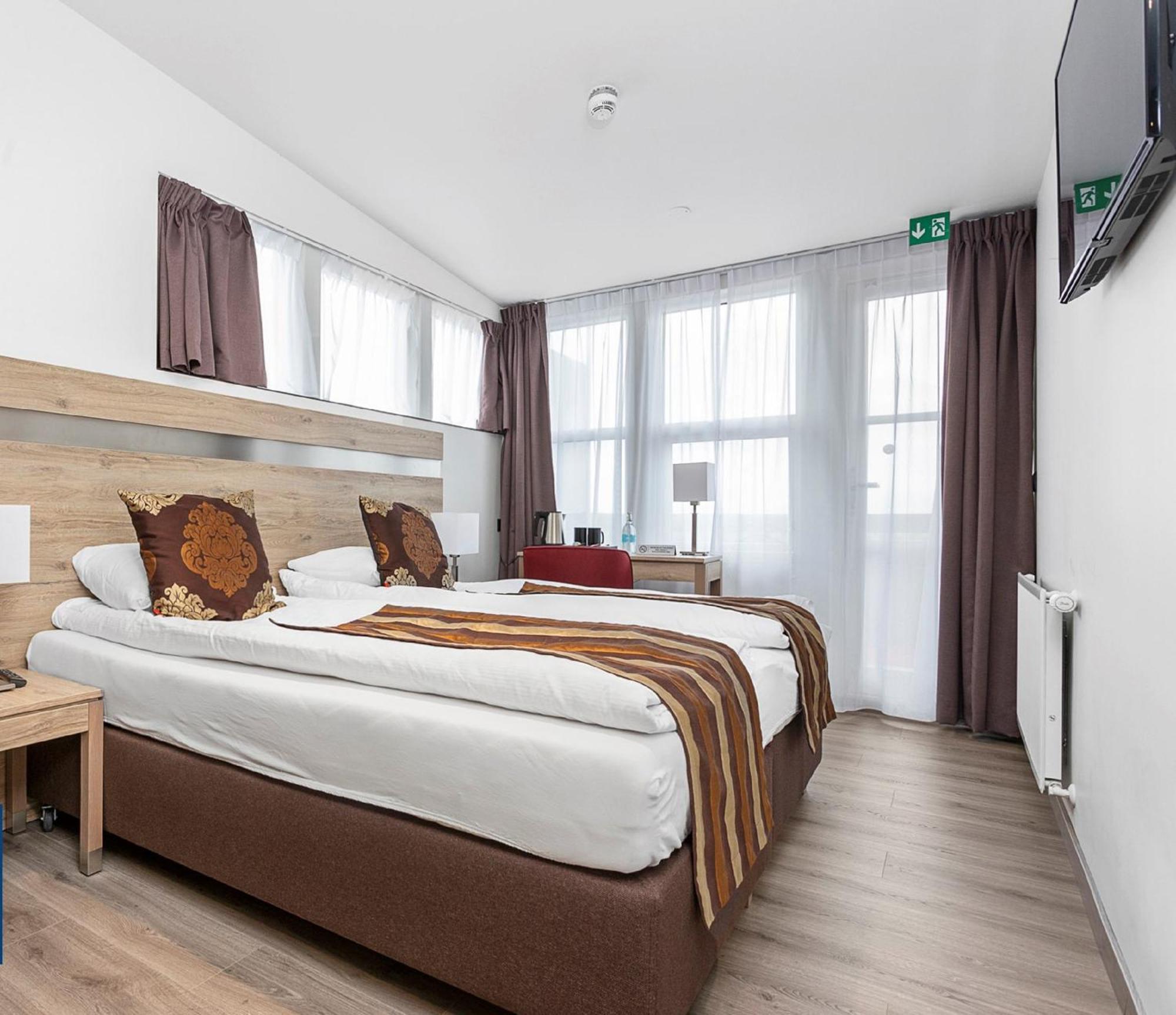 Hotel Duus By Keflavik Airport エクステリア 写真