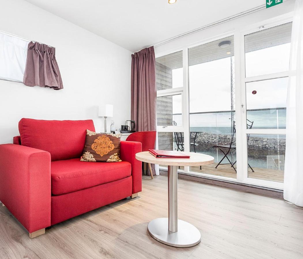 Hotel Duus By Keflavik Airport エクステリア 写真