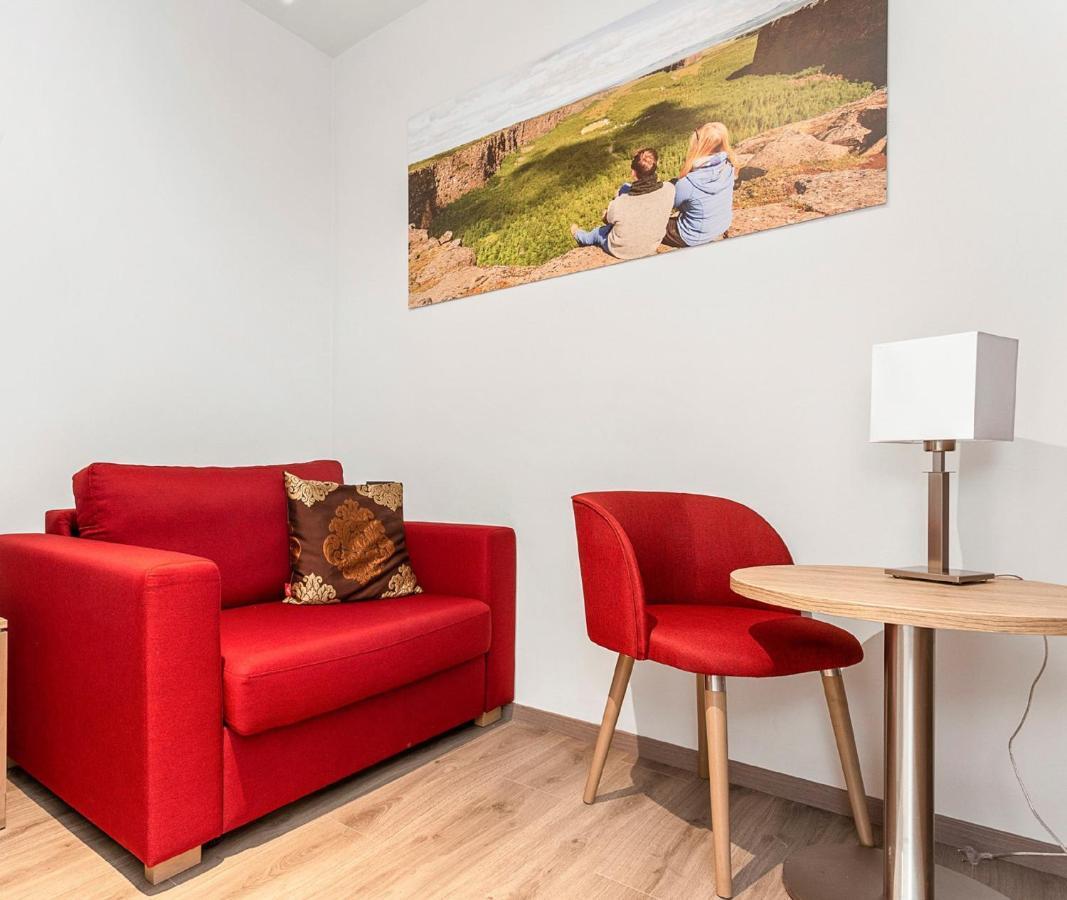 Hotel Duus By Keflavik Airport エクステリア 写真